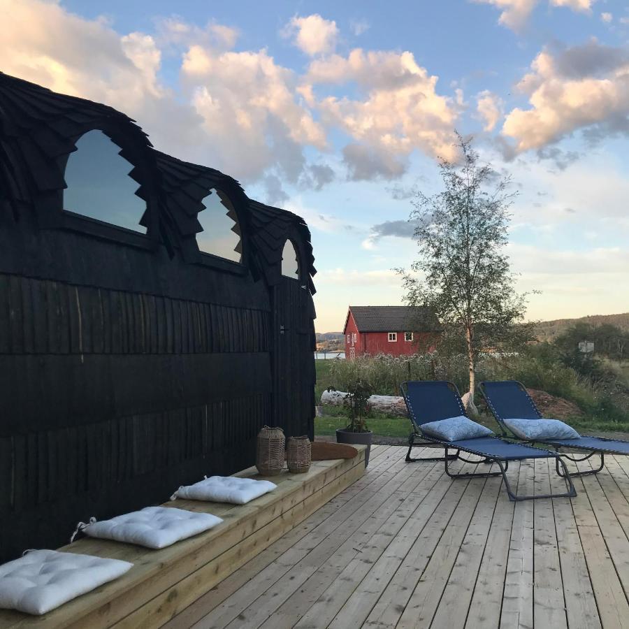 Saga, Badehotell Med Sauna Og Badebrygge - Inderoy Straumen  Exterior foto